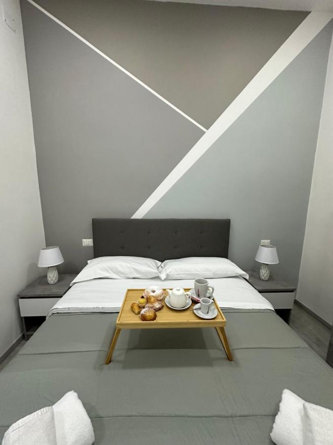 Garibaldi Guest House 那不勒斯 外观 照片